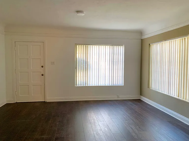 15846 Marlin Pl — Photo 4