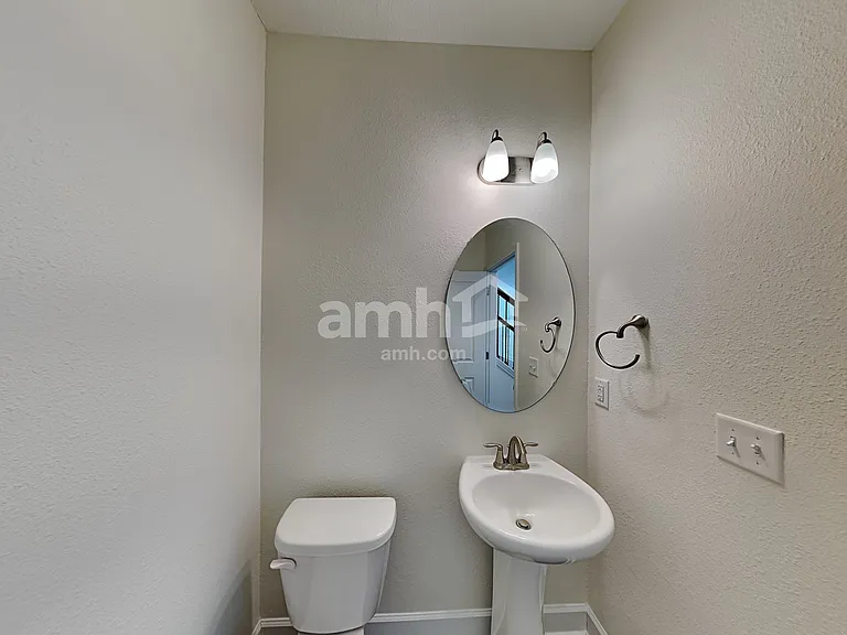2864 Calebs Cove Way — Photo 8