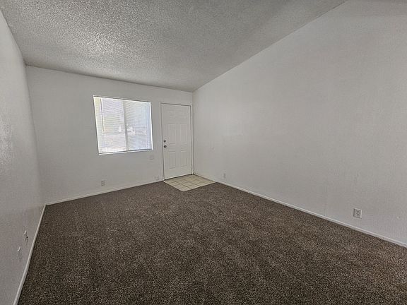 3rd image of 13548 Caliente Dr APT G