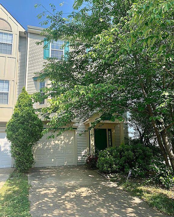 1st image of 17263 Nugent Ln