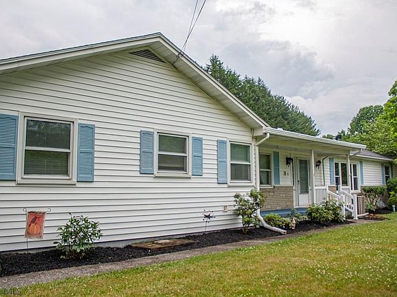2nd image of 759 Loop Rd