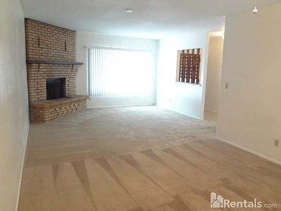 5th image of 1248 N Tracy Ave