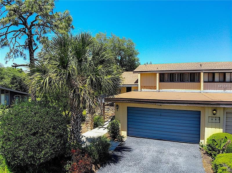 1st image of 9 Canterbury Dr