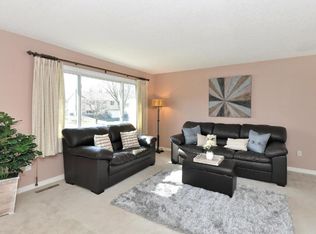 7440 Berkshire Way N, Maple Grove, MN 55311