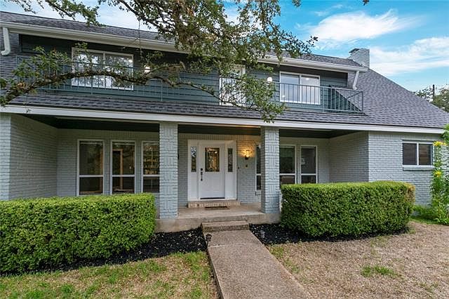 1st image of 9011 Mountain Lake Cir