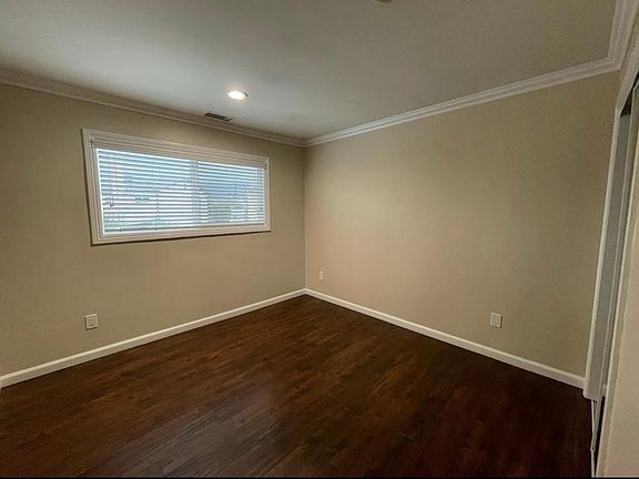 5th image of 14001 San Jose St