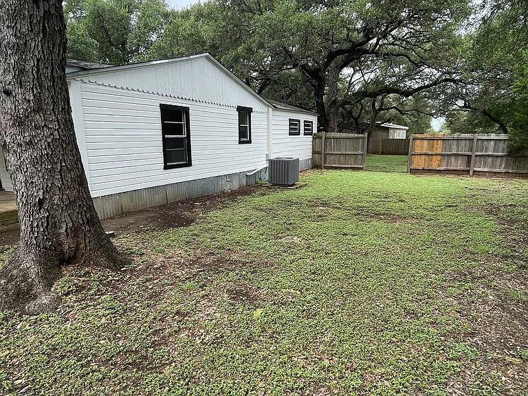 360 Sp Terry Rd — Photo 35