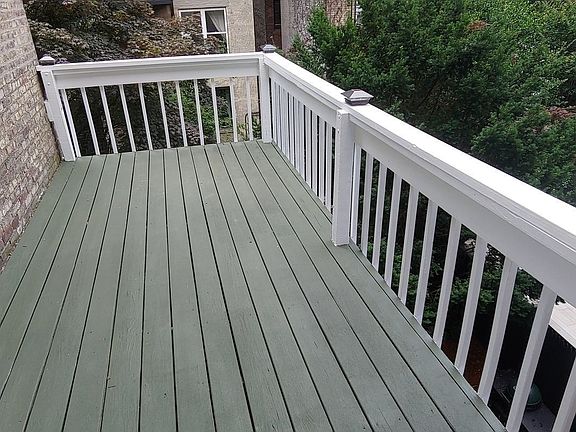 3rd image of 120 Waverly Pl APT 3R