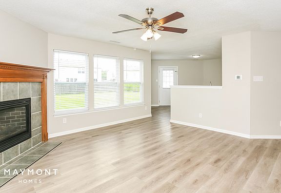 4th image of 6887 W Burlington Dr
