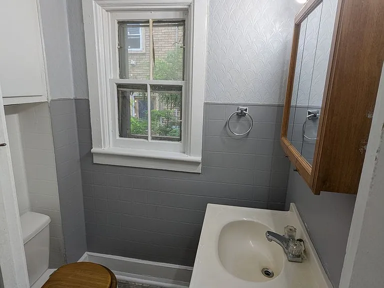 2 Central Ave — Photo 9