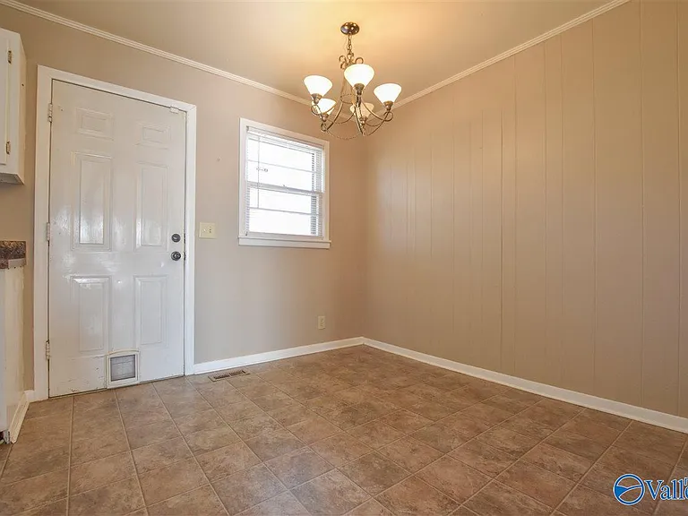 3606 Crestmore Ave NW — Photo 8
