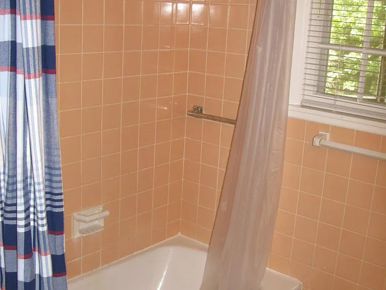 2712 Northampton Pl — Photo 10
