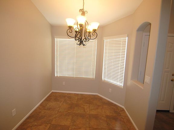 3rd image of 539 E Melanie St