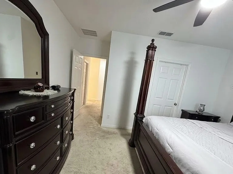 643 Samuel Pl — Photo 26