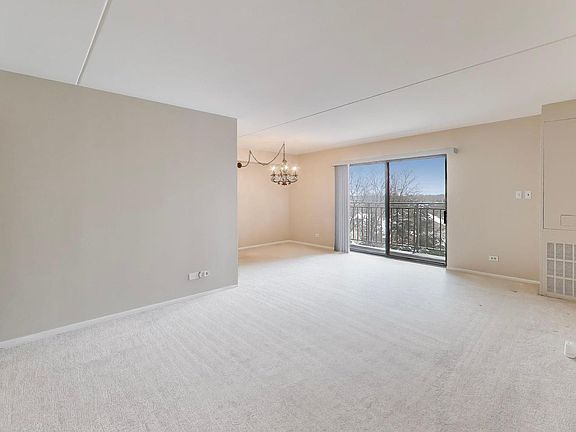 3rd image of 6340 Americana Dr APT 701