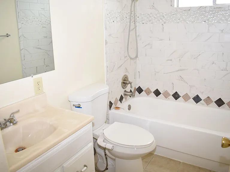 4167 Cherokee Ave — Photo 15