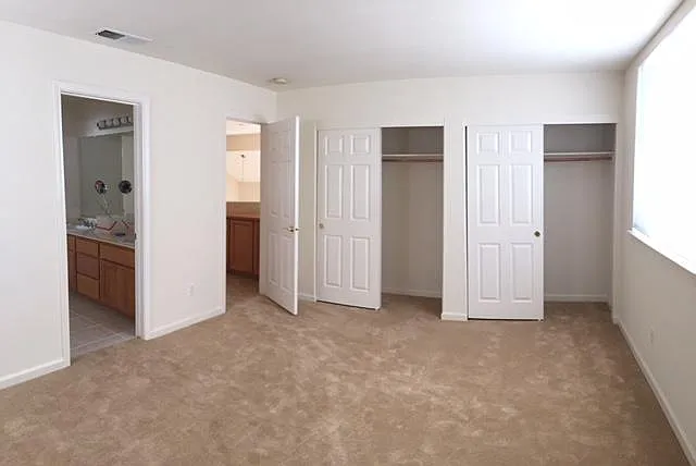 188 Blackstone Dr — Photo 9