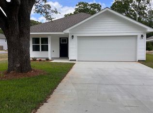 360 McKinnon Ln, Pensacola, FL 32534