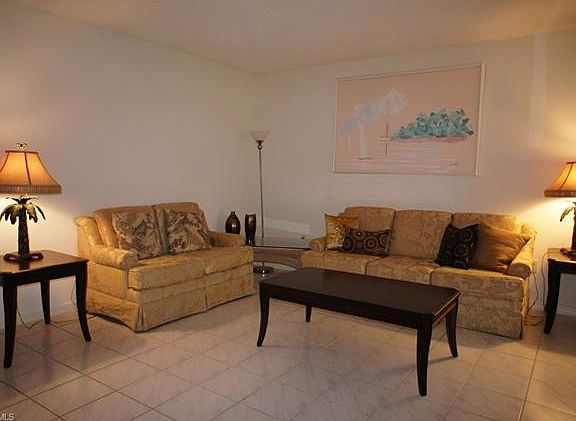 4th image of 7430 Lake Breeze Dr APT 204