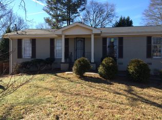 1590 Cooledge Rd, Tucker, GA 30084