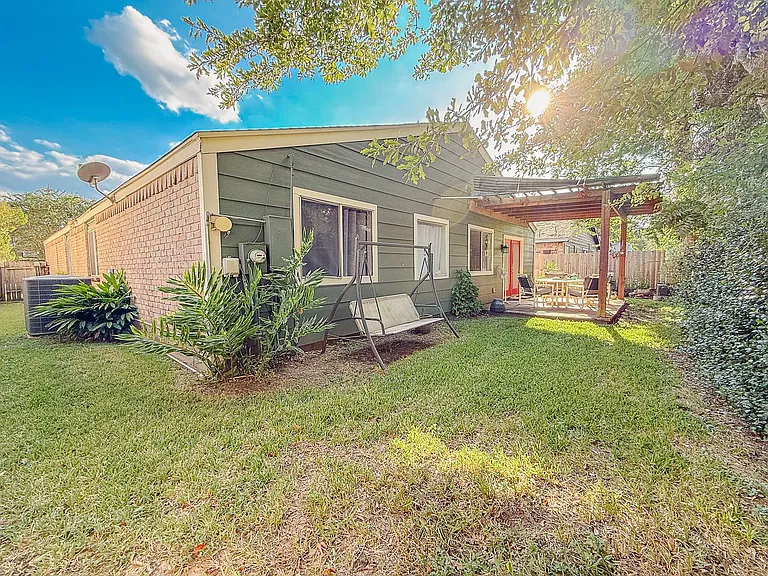 3306 Hunterwood Dr — Photo 9