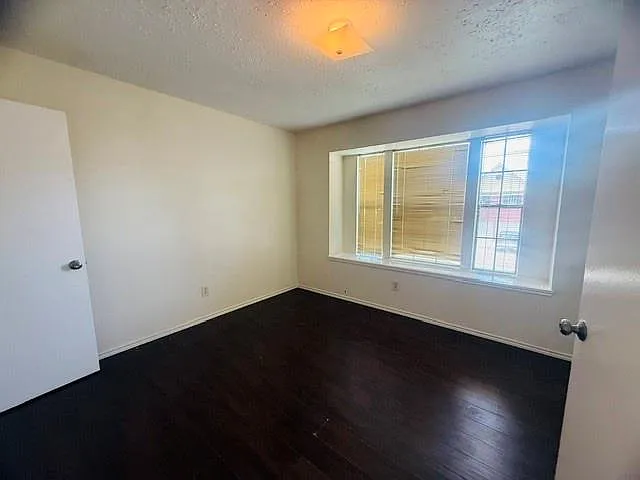 1931 Wildwood Ridge Dr — Photo 13