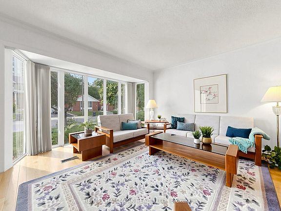 2nd image of 20 Elfreda Blvd