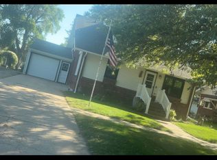 303 Pine St, Elgin, NE 68636