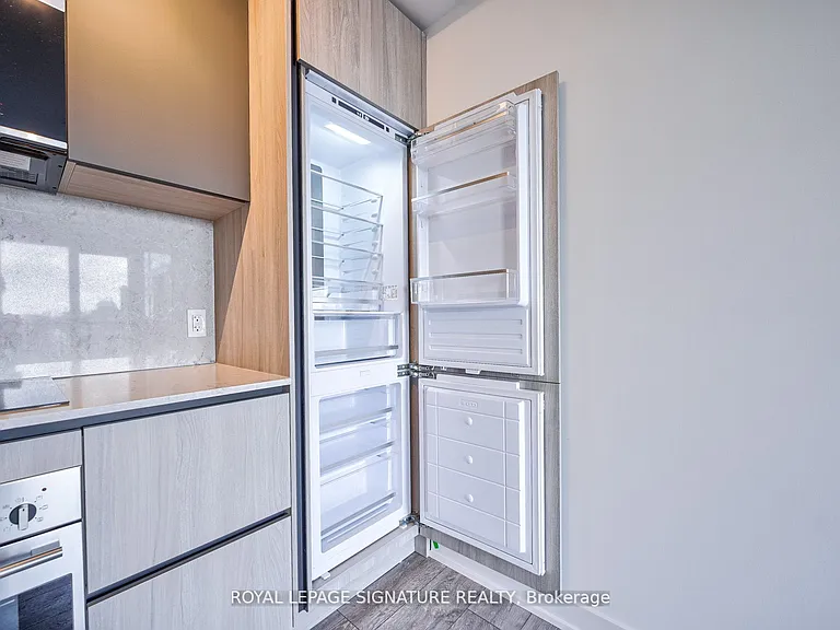 108 Peter St #1622 — Photo 18