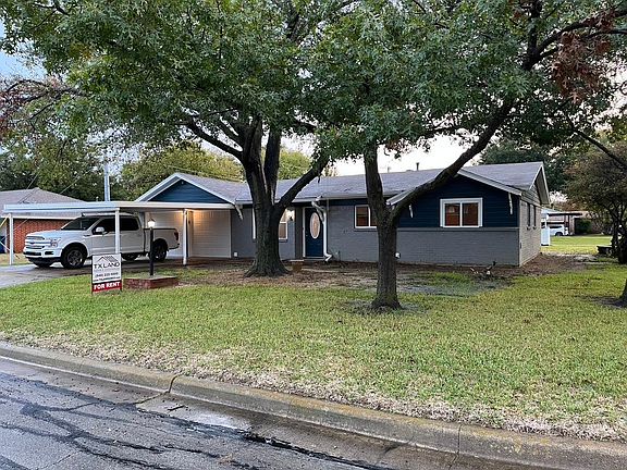 2nd image of 242 Tennie Dr