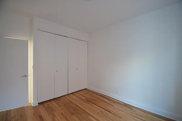 Rented by CITY SKYLINE REALTY INC | media 30