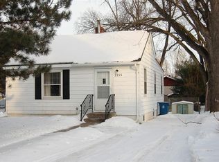 3333 Chippewa Rd, Minnetonka, MN 55305