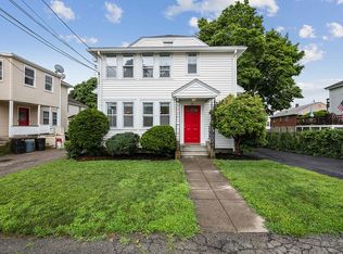 90 S Walnut St, Quincy, MA 02169