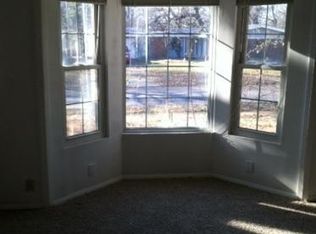 2240 Brook Dr, Florissant, MO 63033