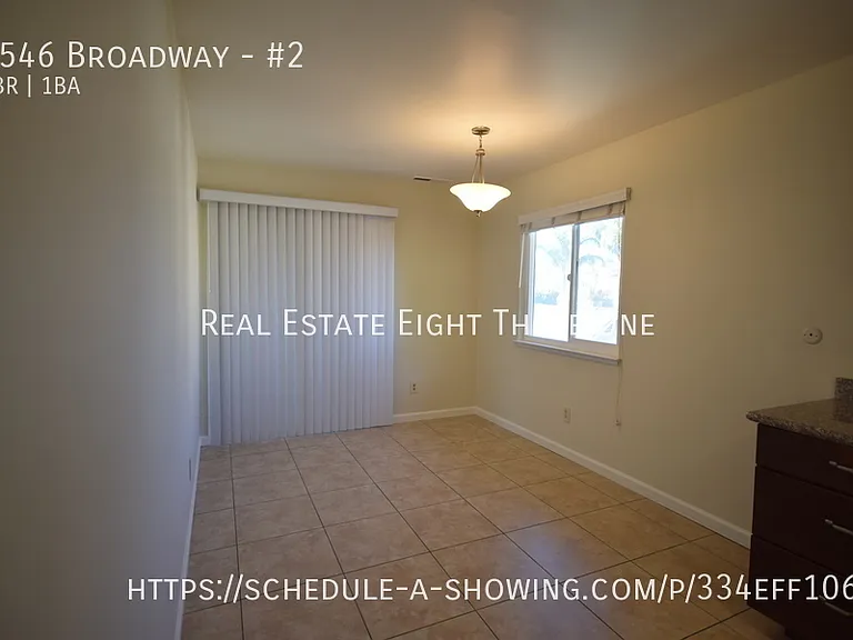 1546 Broadway #2 — Photo 15
