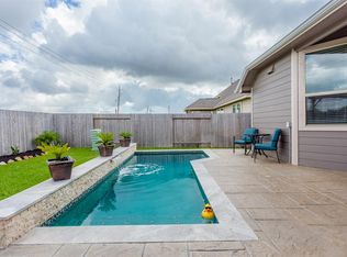 3010 Barrington Springs Ln, Dickinson, TX 77539
