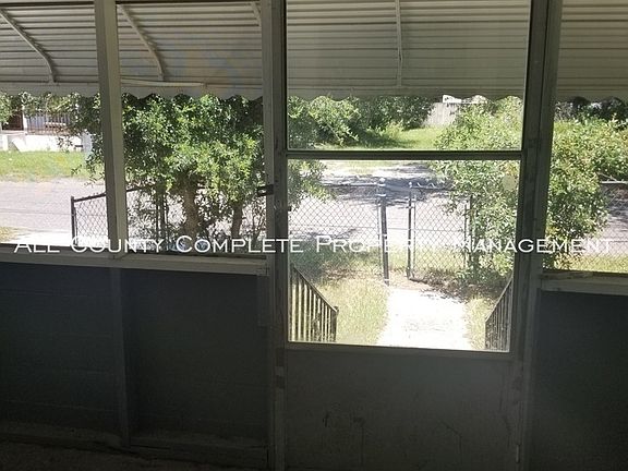 3rd image of 1604 E 27th St