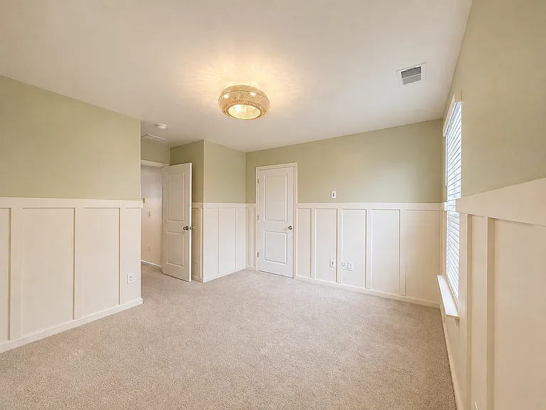 169 Oakwood Blvd — Photo 13