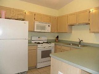 5th image of 350 Woodview Cir #13-A2