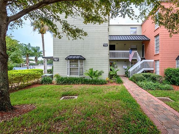 3rd image of 2424 W Tampa Bay Blvd APT D105