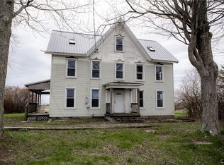 29031 Stony Point Rd, Cape Vincent, NY 13618