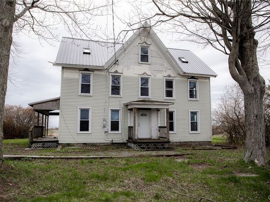 29031 Stony Point Rd, Cape Vincent, NY 13618