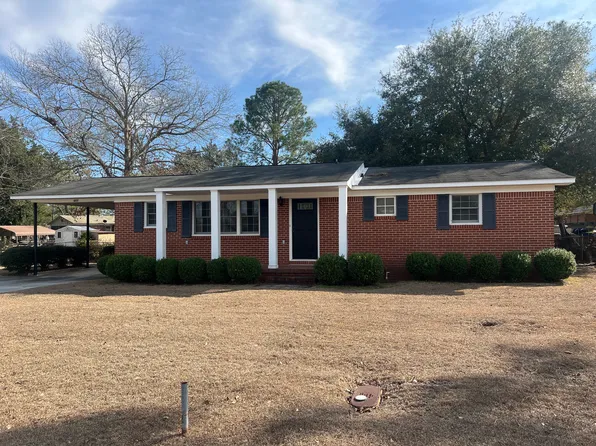 1008 22nd St E, Tifton, GA 31794