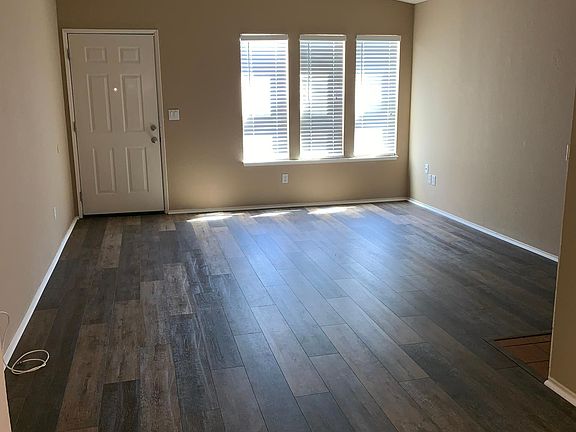 2nd image of 5493 Diablo Dr