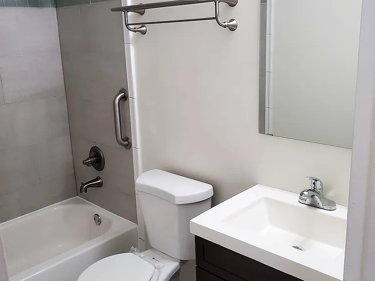 Tremaine Place — Photo 13