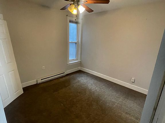 5th image of 5919 Chancellor St Floor 1
