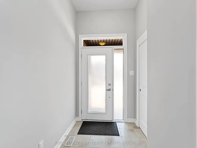 634 Fisher St — Photo 3