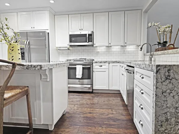 38858 Lobelia Cir, Palm Desert, CA 92211