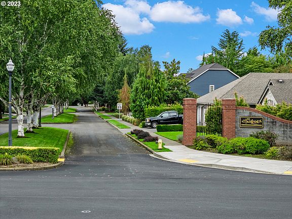3rd image of 4107 NE 134th St