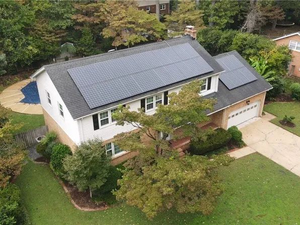 809 Sheraton Dr, Virginia Beach, VA 23452